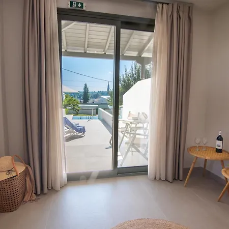 Anni Appart hôtel *