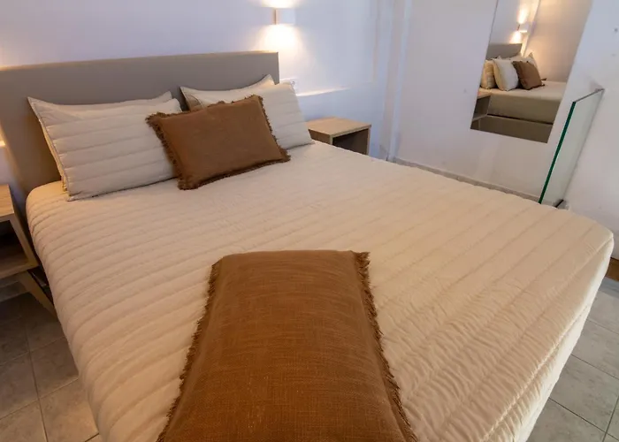 Anni Achladies (Skiathos)