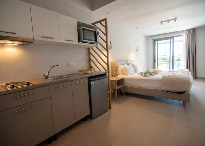 Anni Achladies (Skiathos)