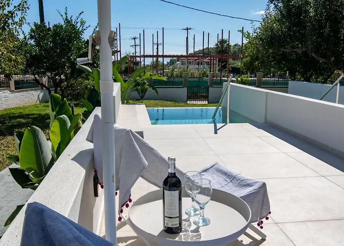 Anni Achladies (Skiathos)