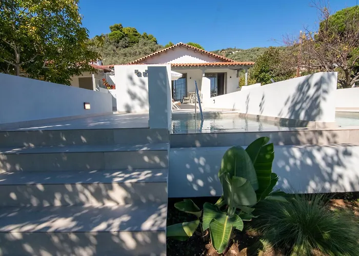 Aparthotel Anni Achladies (Skiathos)