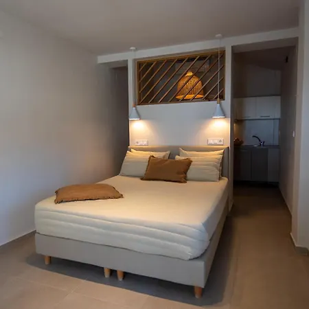 Apart-hotel Anni *