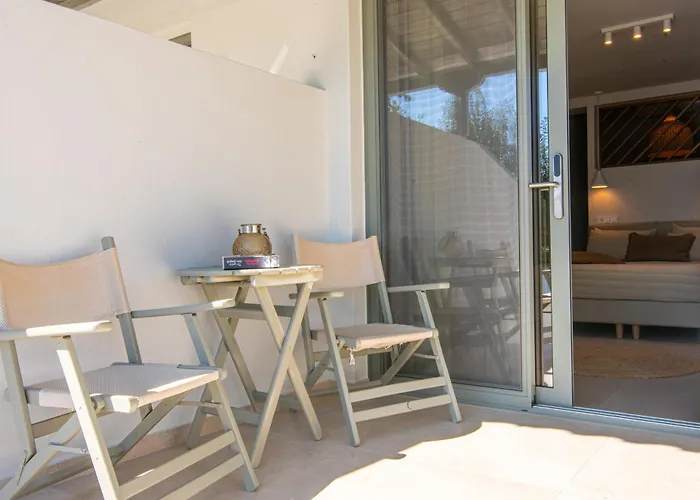 Anni * Achladies (Skiathos)