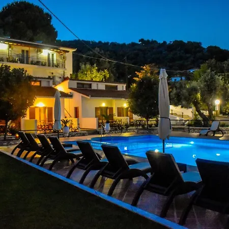 Apart-hotel Anni *