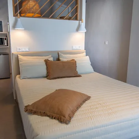 Anni Achladies (Skiathos)